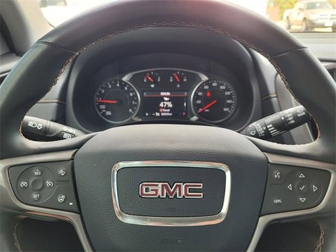 Used 2024 GMC Terrain AT4 image 18