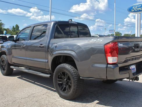 Used 2021 Toyota Tacoma SR w/ SR Convenience Package RWD image 5