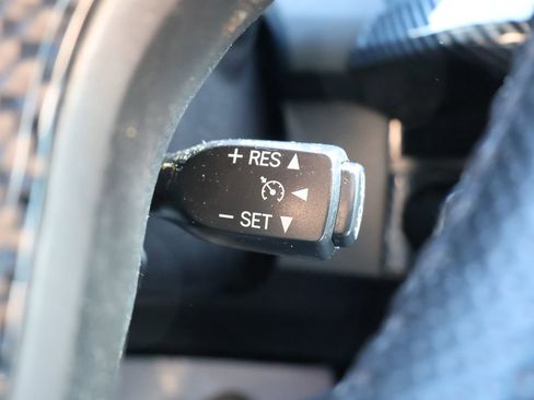 Used 2016 Toyota Tacoma TRD Sport w/ Towing Package AWD/4WD image 19