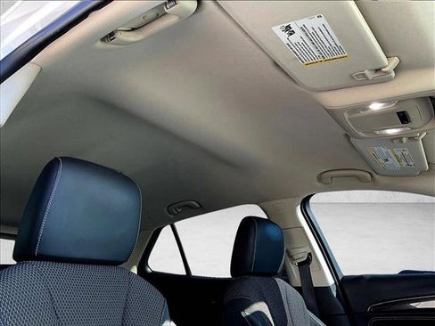 Used 2021 Buick Envision Preferred image 17