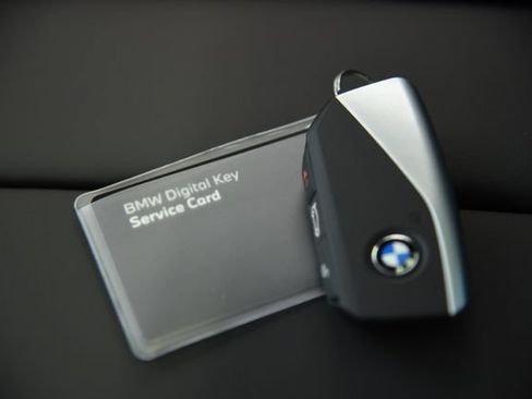 New 2026 BMW X5 xDrive50e w/ Executive Package AWD/4WD image 22