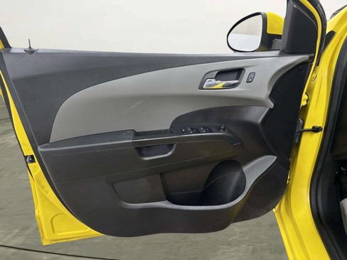 Used 2015 Chevrolet Sonic LT w/ LT Promotional Package image 10