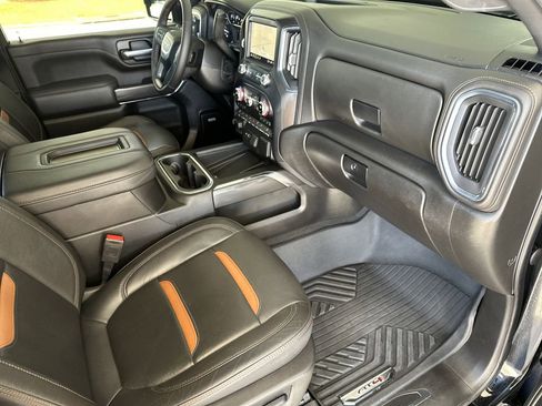 Used 2022 GMC Sierra 2500 AT4 w/ AT4 Preferred Package image 40