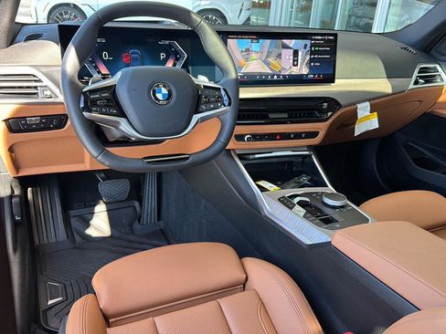 Certified 2025 BMW 330i Sedan w/ Premium Package image 15