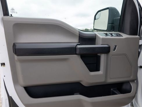 Used 2015 Ford F150 XL w/ XL Power Equipment Group RWD image 18