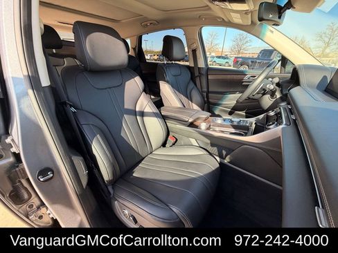 Used 2024 Genesis GV80 3.5T AWD/4WD image 27