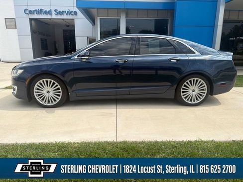 Used 2017 Lincoln MKZ Reserve w/ Technology Package AWD/4WD image 2