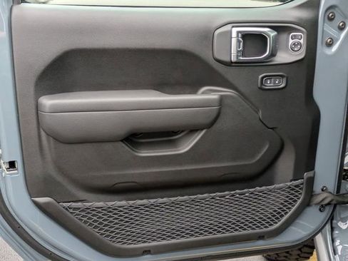 New 2026 Jeep Gladiator Sport AWD/4WD image 11