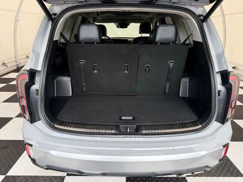 Used 2023 Kia Telluride SX AWD/4WD image 4
