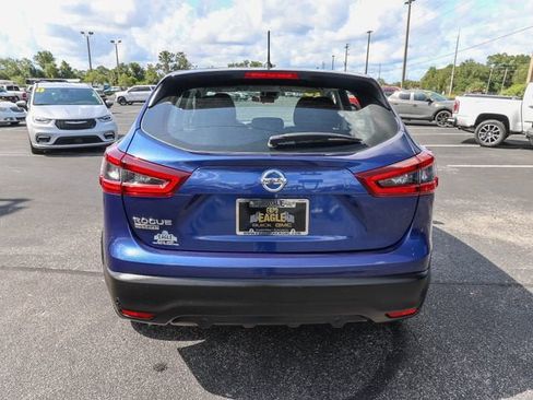 Used 2020 Nissan Rogue Sport S FWD image 8