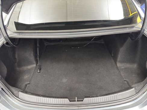 Used 2017 Chevrolet Malibu LT w/ Driver Confidence Package image 25