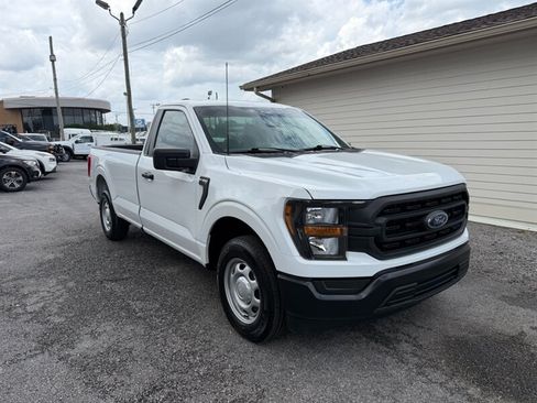 Used 2023 Ford F150 XL w/ Trailer Tow Package RWD image 3