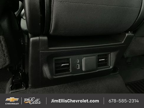 Certified 2025 Chevrolet Silverado 1500 LT image 21