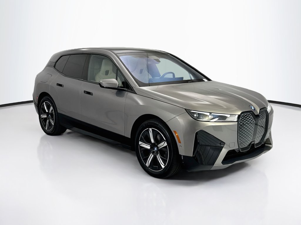 Certified 2024 BMW iX xDrive50 w/ Premium Package AWD/4WD image 3