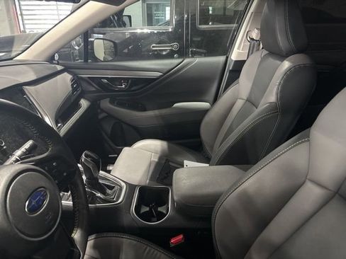 Used 2024 Subaru Outback Onyx Edition AWD/4WD image 4