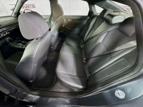 Used 2024 Honda Civic Sport image 25