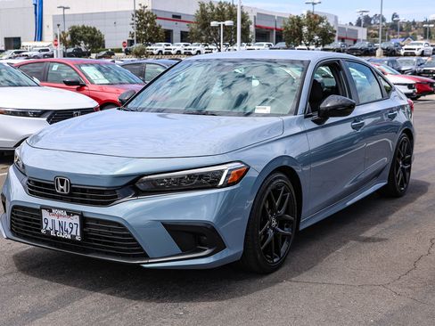 Certified 2024 Honda Civic Sport image 18