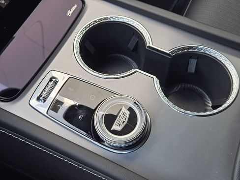 New 2027 Cadillac Vistiq Sport AWD/4WD image 22