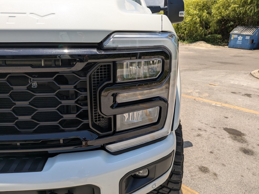 New 2026 Ford F250 Lariat w/ Black Appearance Package AWD/4WD image 14