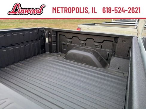 New 2026 GMC Sierra 1500 SLT w/ SLT Premium Plus Package image 12