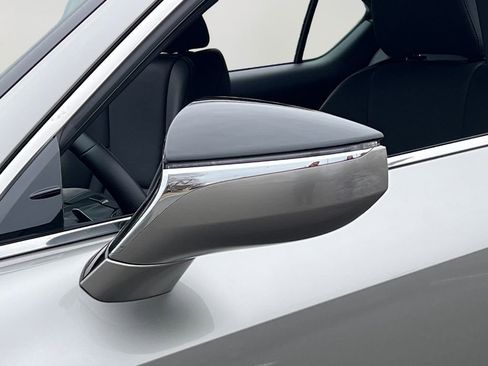 Certified 2023 Lexus IS 350 F Sport image 26