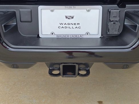 Used 2026 RAM 3500 Longhorn w/ Towing Technology Group AWD/4WD image 14