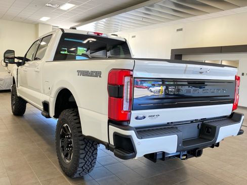 New 2026 Ford F250 Platinum w/ Tremor Off-Road Package AWD/4WD image 34