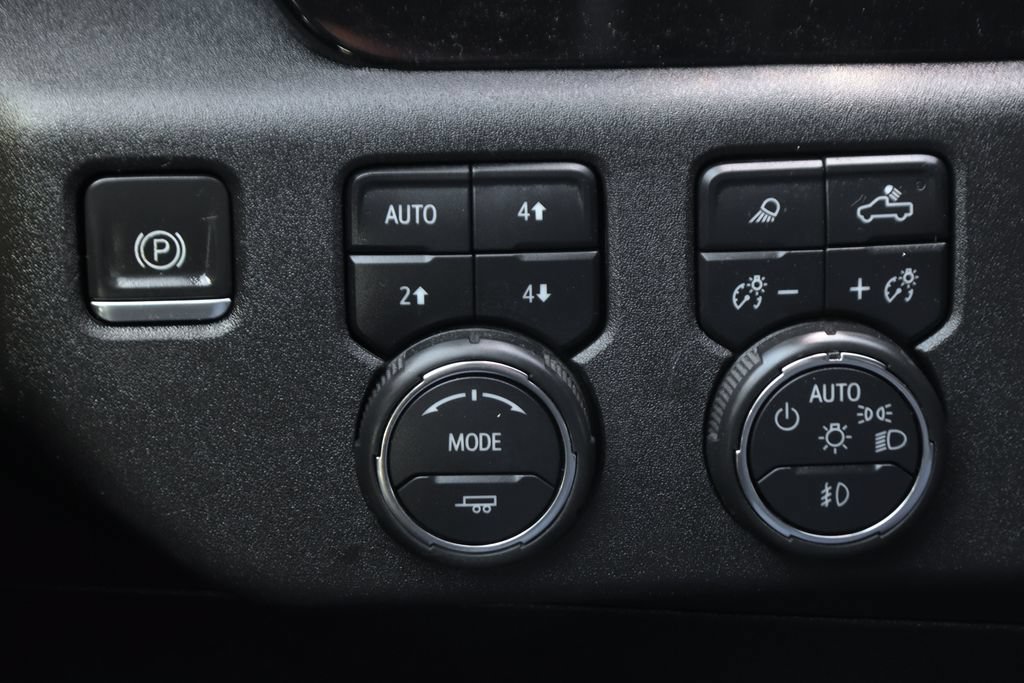 Used 2024 Chevrolet Silverado 3500 LT w/ Convenience Package AWD/4WD image 18