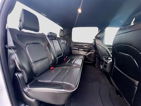 Used 2024 RAM 1500 Laramie image 27