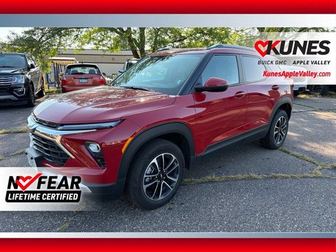Used 2026 Chevrolet TrailBlazer LT AWD/4WD image 1