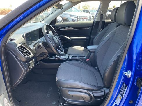 Used 2025 Kia Seltos S FWD image 23