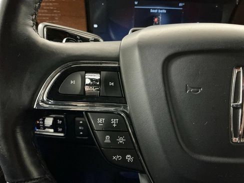 Used 2024 Lincoln Navigator L Black Label AWD/4WD image 15