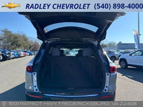 Certified 2023 Buick Enclave Premium w/ Experience Buick Package image 10