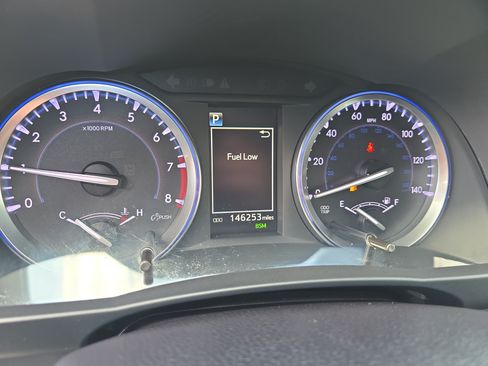Used 2018 Toyota Highlander SE AWD/4WD image 21
