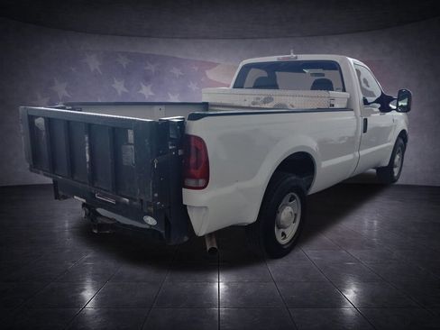 Used 2006 Ford F250 2WD Regular Cab Super Duty image 5