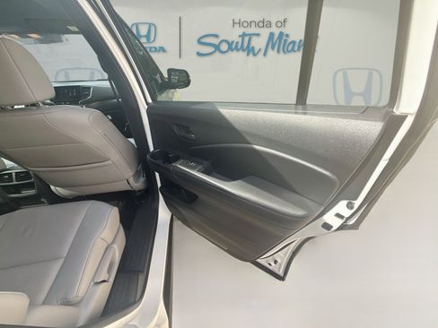 Certified 2023 Honda Passport EX-L image 30