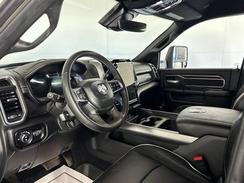 Certified 2025 RAM 3500 Laramie AWD/4WD image 11