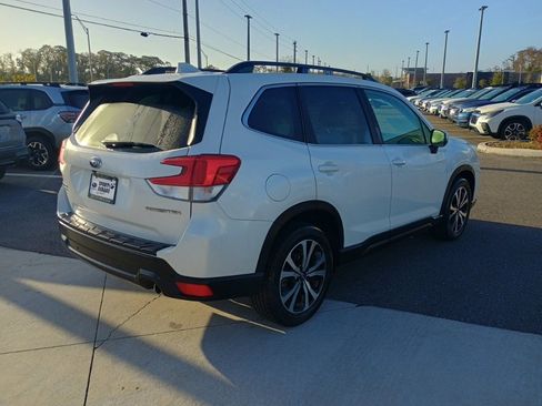 Used 2019 Subaru Forester Limited w/ Popular Package #3 image 5