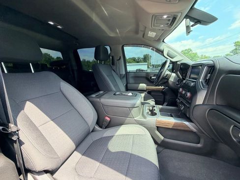 Used 2021 Chevrolet Silverado 1500 LT Trail Boss w/ Bed Protection Package AWD/4WD image 12