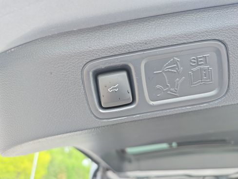 Used 2024 Ford Expedition Max Limited RWD image 13