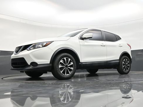 Used 2019 Nissan Rogue Sport S image 20