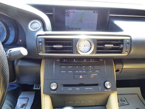 Used 2016 Lexus RC 300 AWD image 36