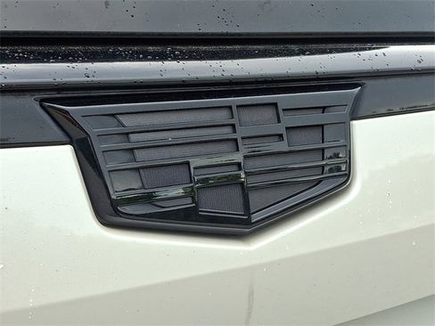 Used 2021 Cadillac Escalade Sport w/ LPO, Illumination Package image 32