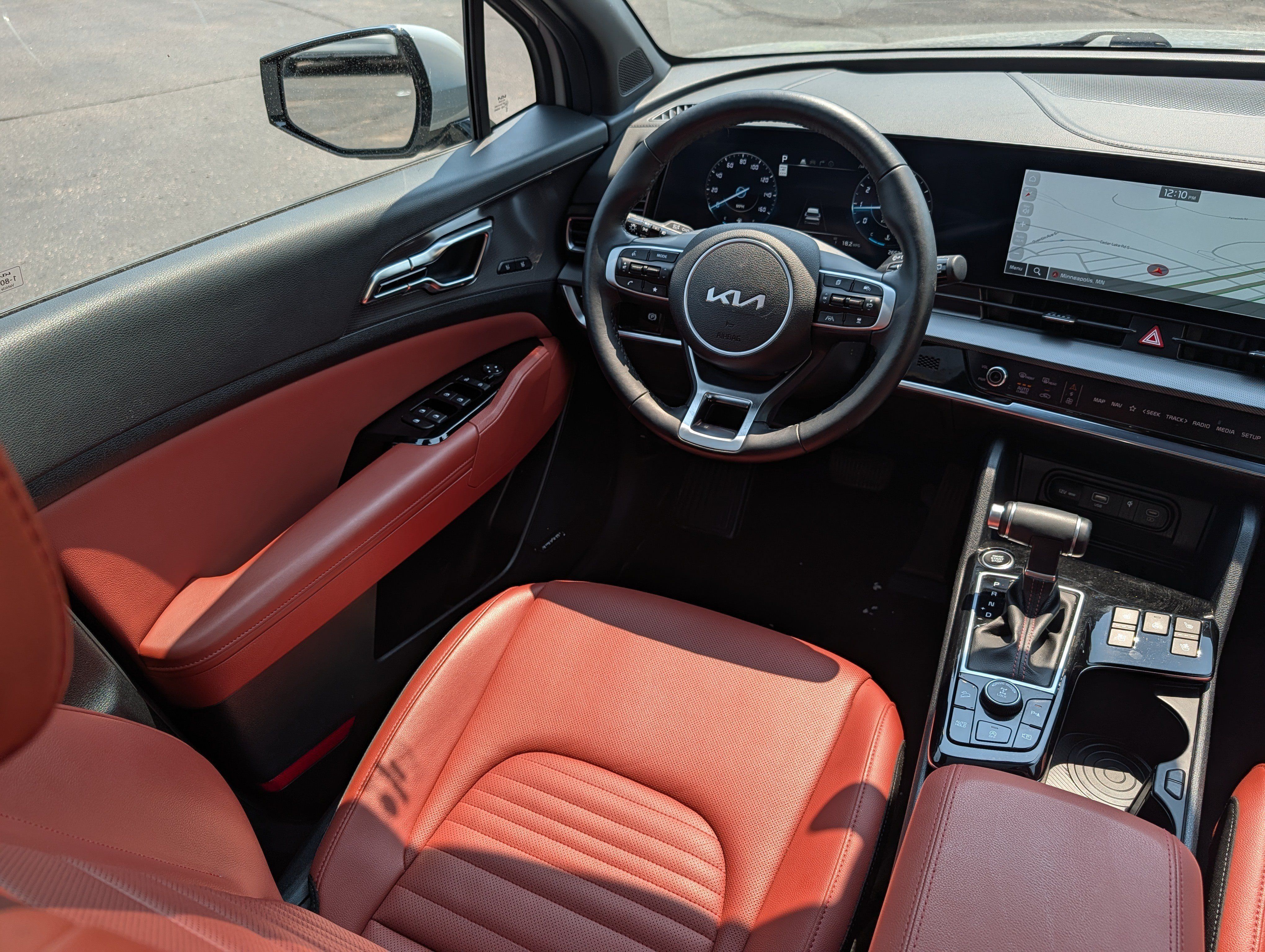 Used 2024 Kia Sportage SX AWD/4WD image 10