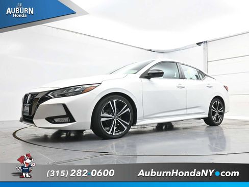 Used 2021 Nissan Sentra SR FWD image 21