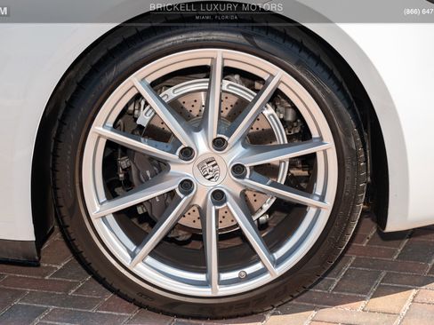 Used 2020 Porsche 911 Carrera image 33