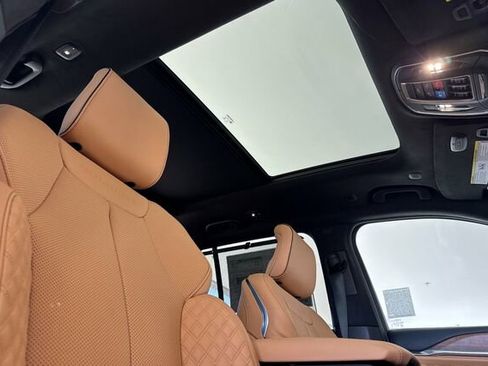New 2026 Jeep Grand Cherokee Summit AWD/4WD image 14