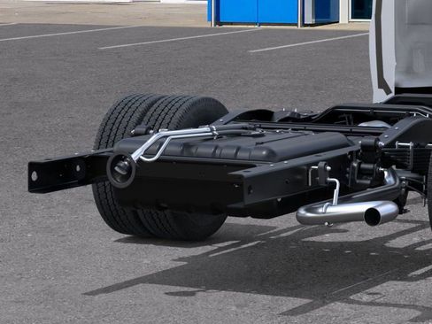 New 2025 Chevrolet Express 3500 w/ Power Convenience Package image 17