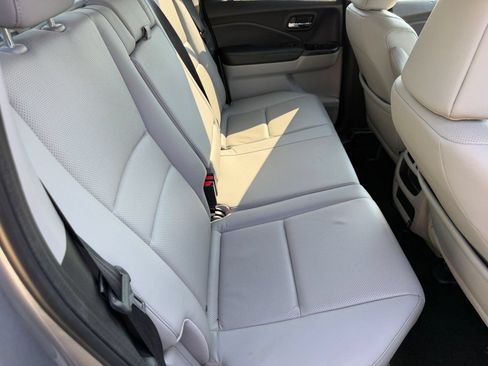 Used 2017 Honda Ridgeline RTL-T image 29