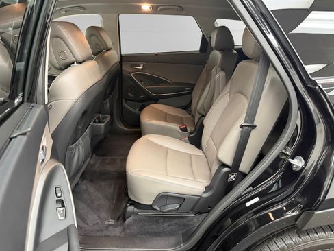 Used 2018 Hyundai Santa Fe Limited AWD/4WD image 13